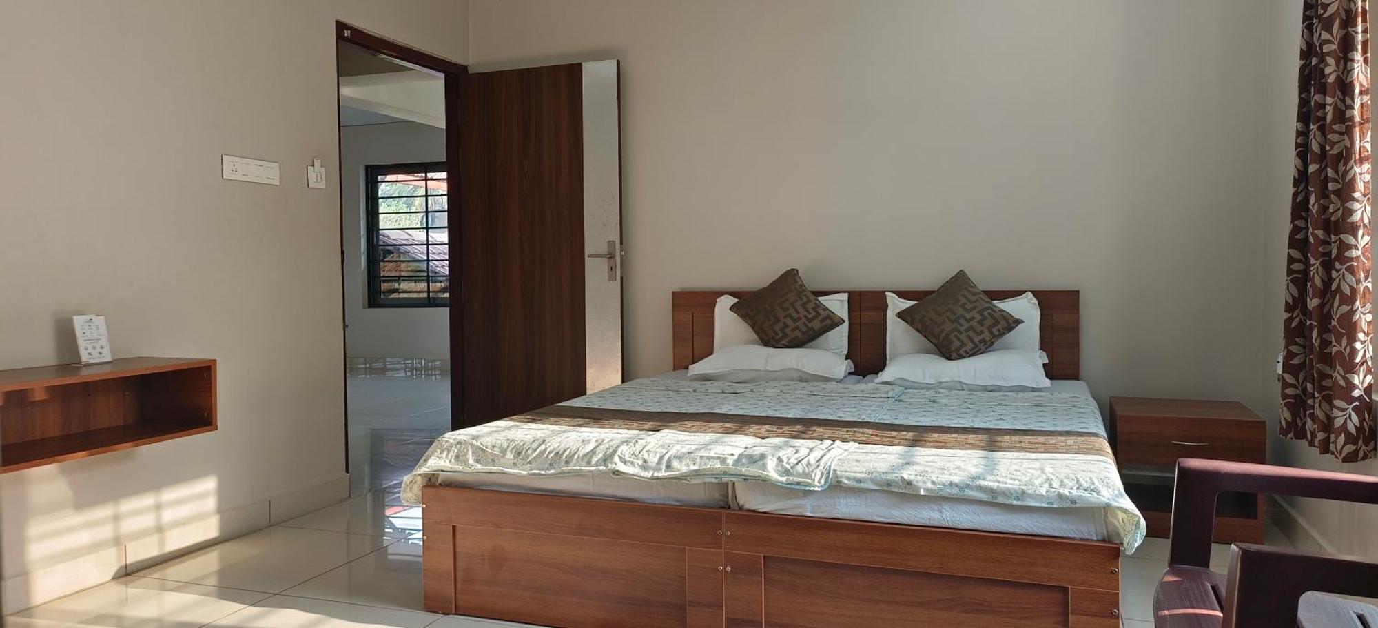 Sugamya Farm Guesthouse ساجار المظهر الخارجي الصورة