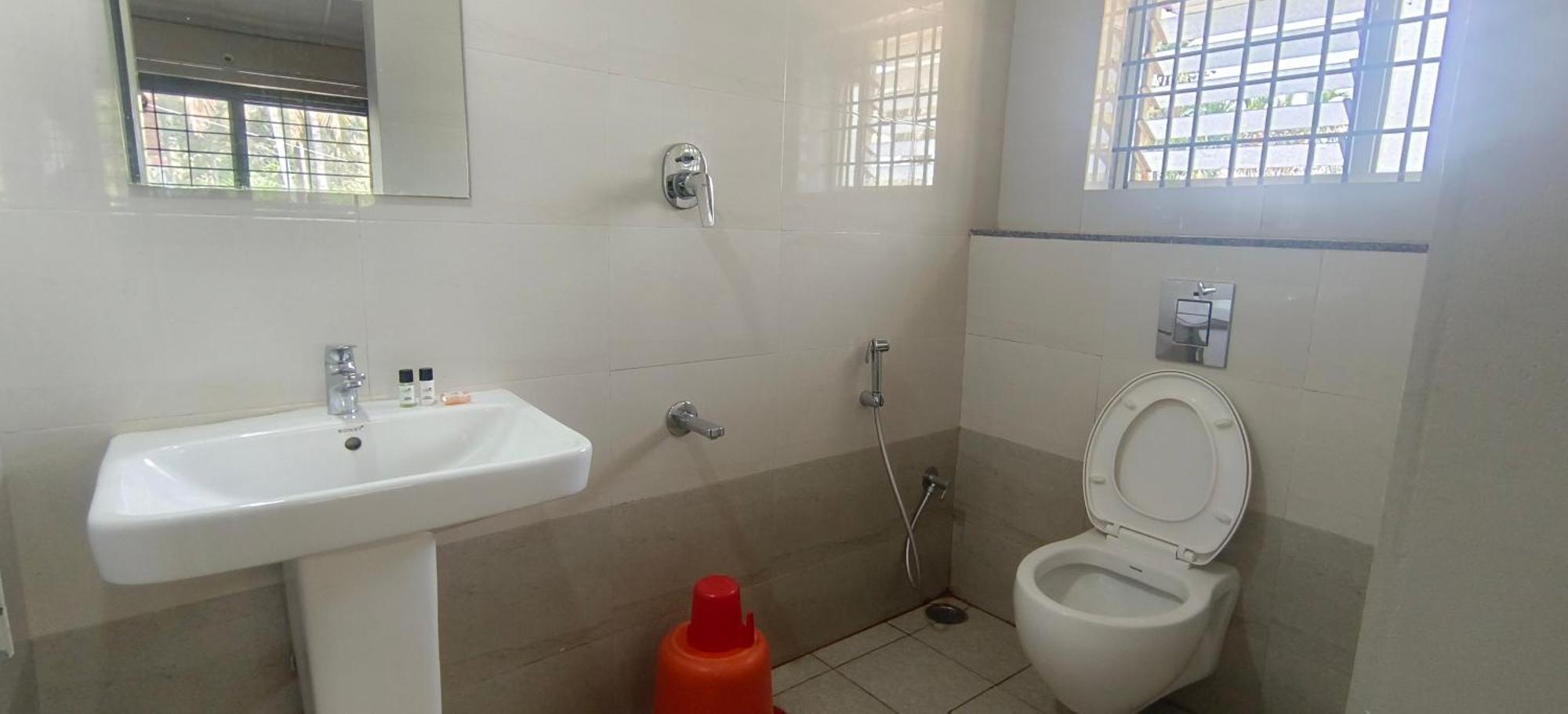 Sugamya Farm Guesthouse ساجار الغرفة الصورة
